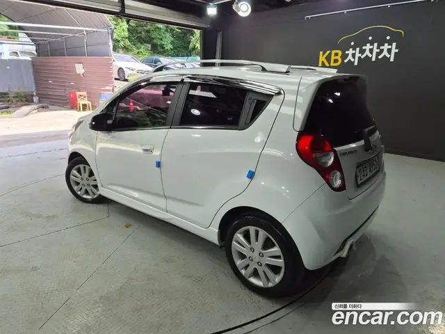 Chevrolet Spark 2013 1.0 автомат (гидро), миниатюра 4