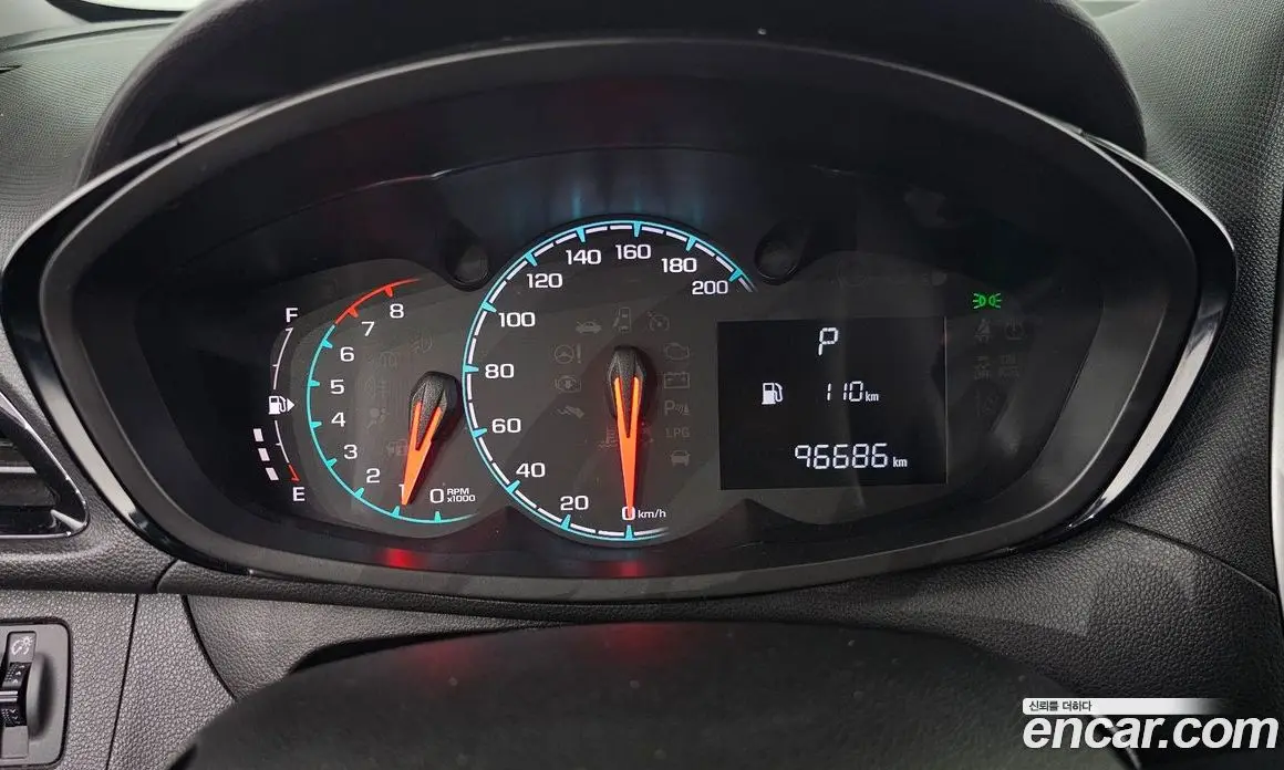 Chevrolet Spark 2015 1.0 автомат (гидро), фото 11