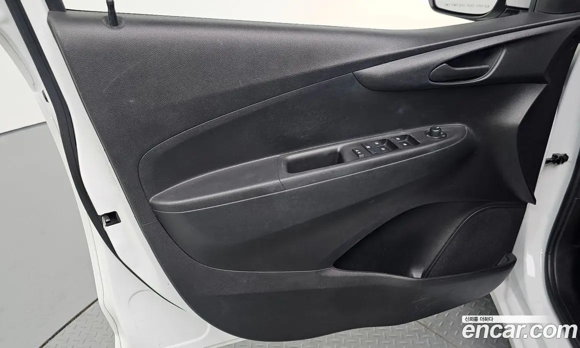 Chevrolet Spark 2015 1.0 автомат (гидро), фото 14