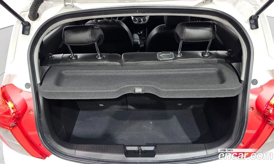 Chevrolet Spark 2015 1.0 автомат (гидро), фото 26