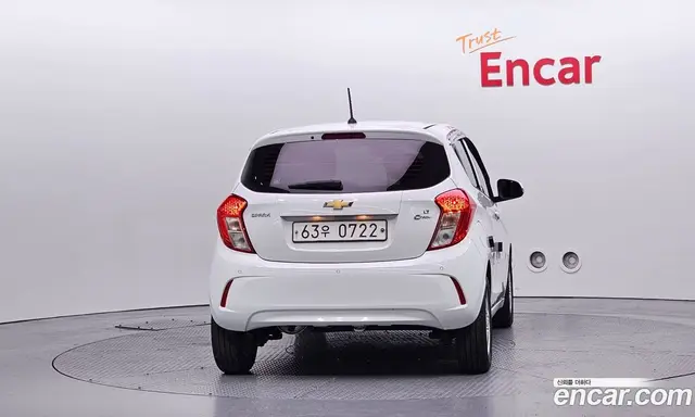 Chevrolet Spark 2015 1.0 автомат (гидро), миниатюра 4