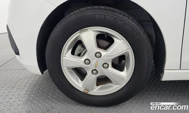 Chevrolet Spark 2015 1.0 автомат (гидро), миниатюра 5