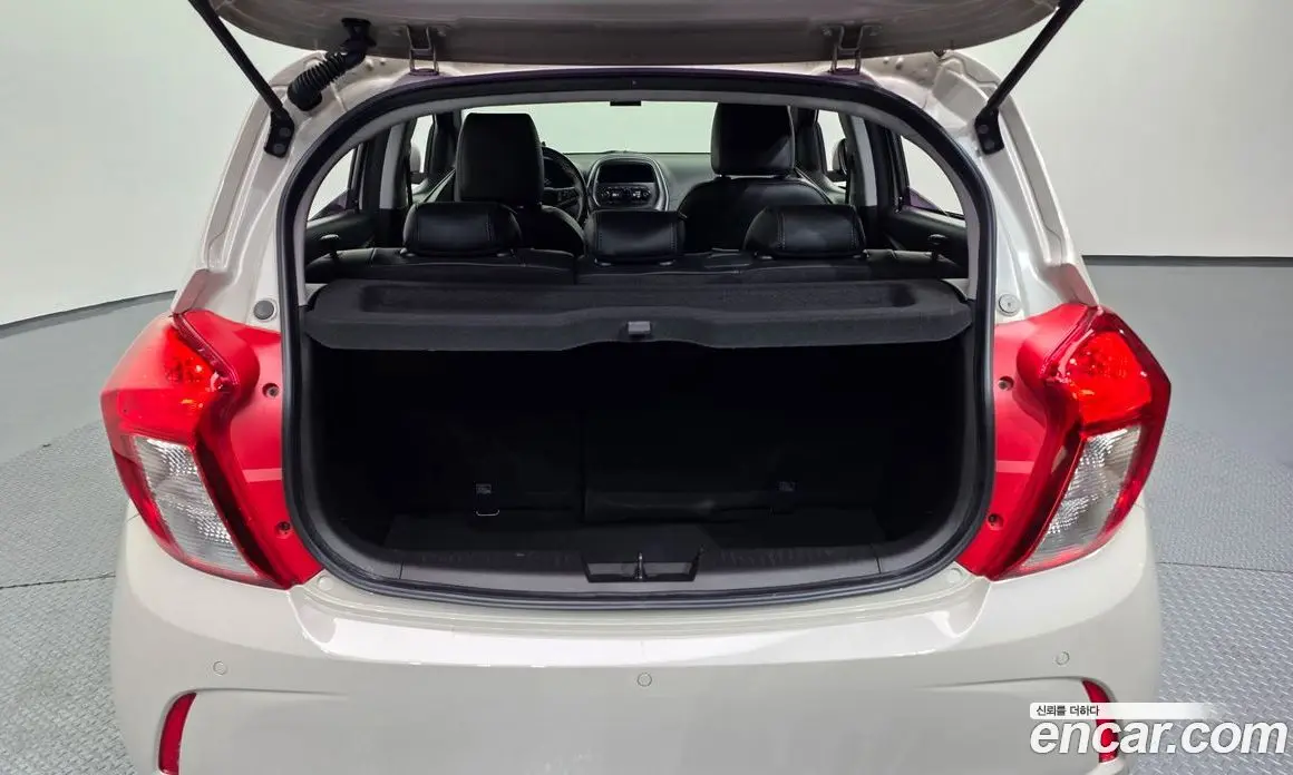 Chevrolet Spark 2016 1.0 автомат (гидро), фото 20