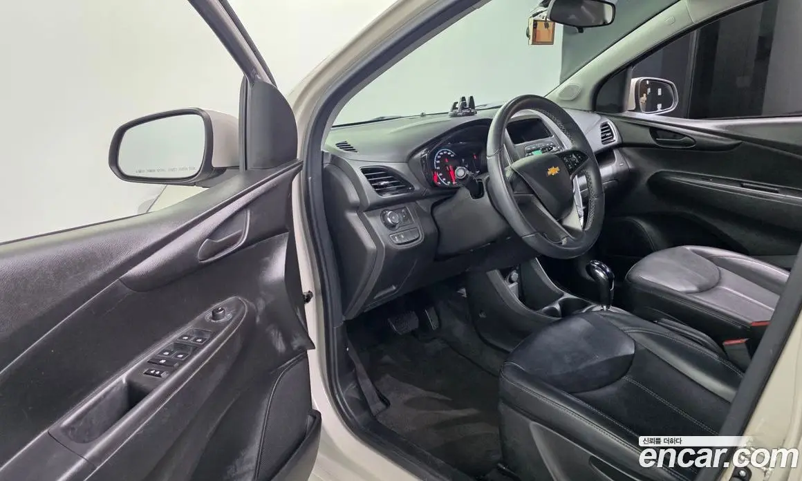 Chevrolet Spark 2016 1.0 автомат (гидро), фото 10