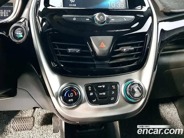 Chevrolet Spark 2016 1.0 автомат (гидро), миниатюра 12