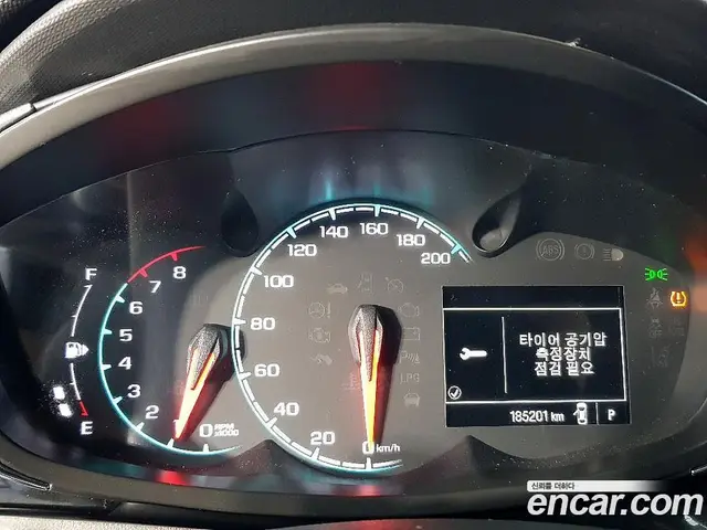 Chevrolet Spark 2016 1.0 автомат (гидро), миниатюра 7
