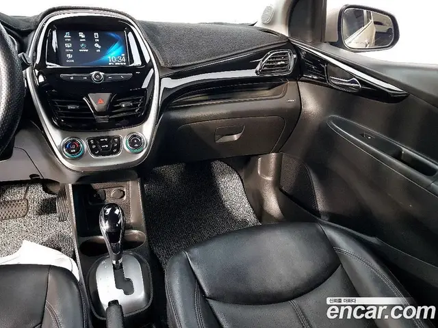Chevrolet Spark 2016 1.0 автомат (гидро), миниатюра 10