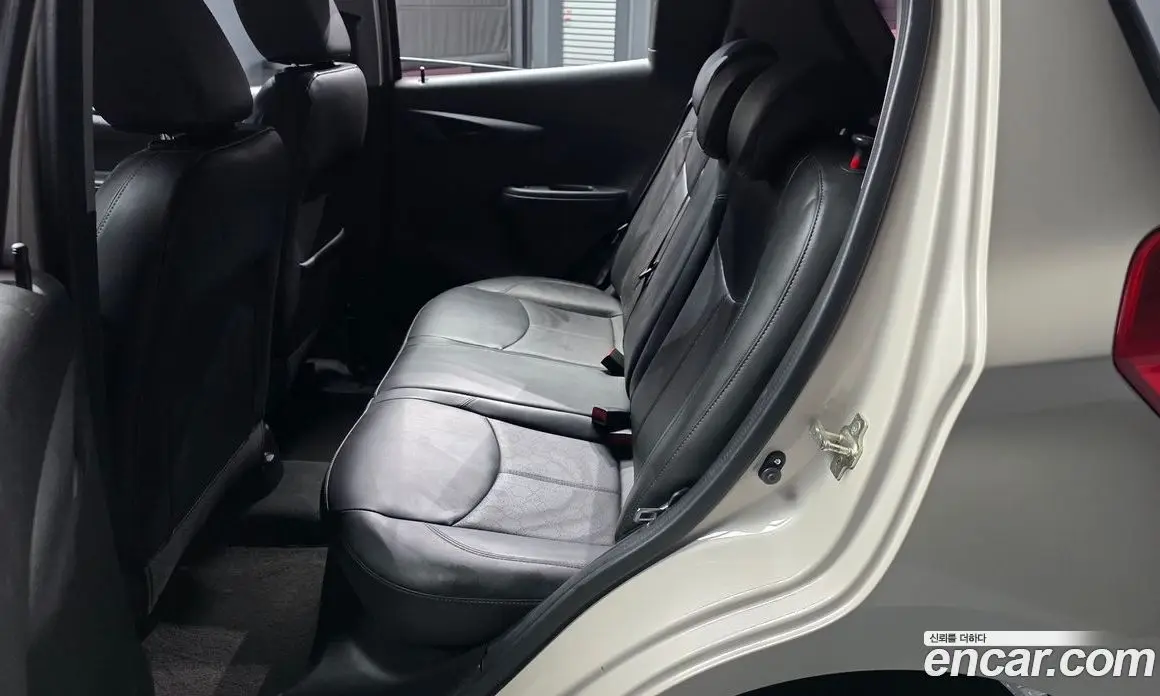 Chevrolet Spark 2017 1.0 автомат (гидро), фото 16