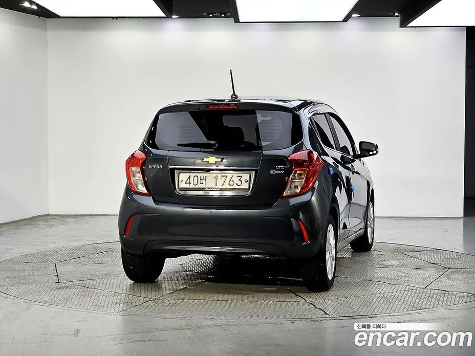 Chevrolet Spark 2017 1.0 автомат (гидро), фото 3