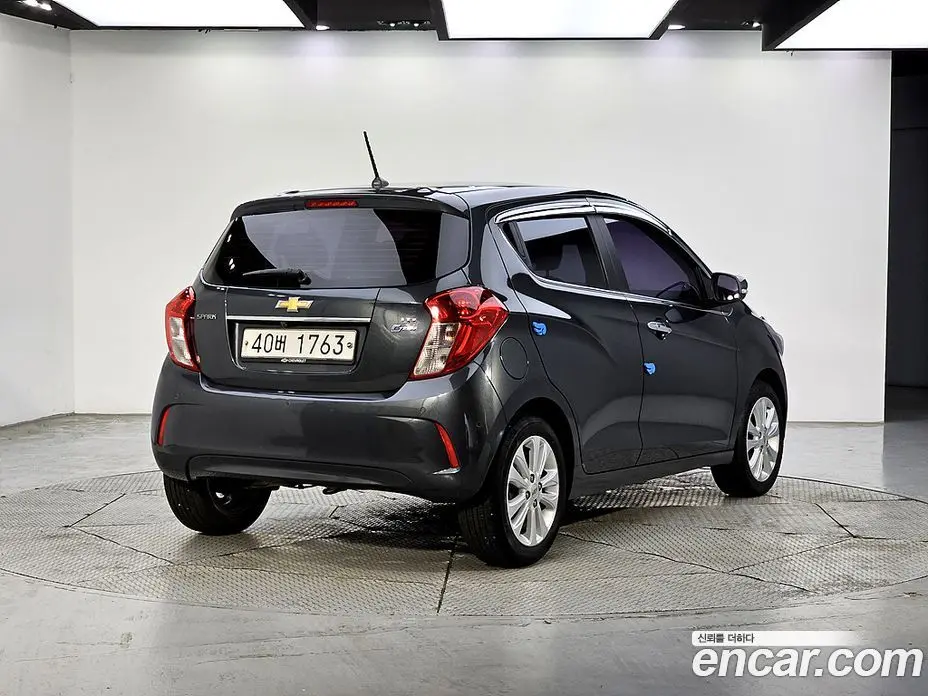 Chevrolet Spark 2017 1.0 автомат (гидро), фото 4