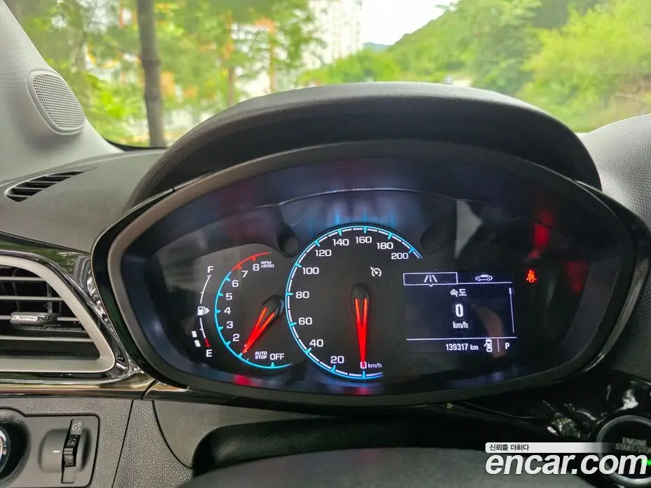 Chevrolet Spark 2019 1.0 автомат (гидро), фото 11