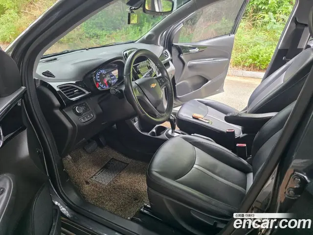 Chevrolet Spark 2019 1.0 автомат (гидро), миниатюра 10