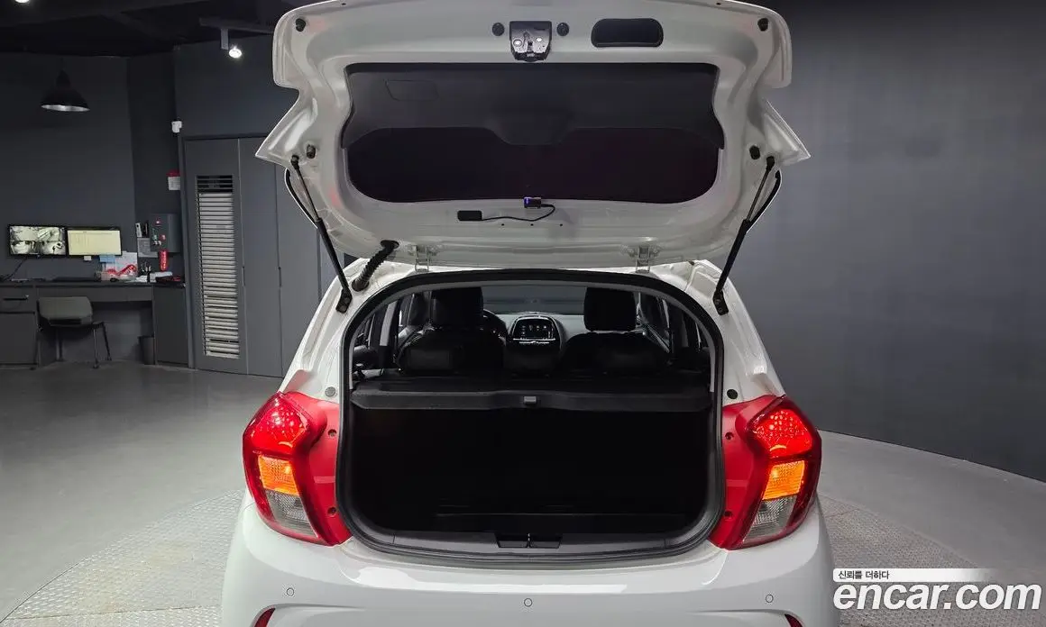 Chevrolet Spark 2020 1.0 автомат (гидро), фото 26