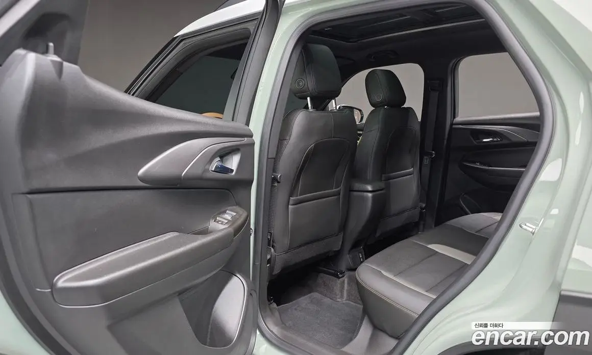 Chevrolet TrailBlazer 2023 1.3 автомат (гидро), фото 32