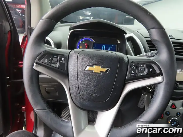 Chevrolet Trax 2014 1.4 автомат (гидро), миниатюра 7
