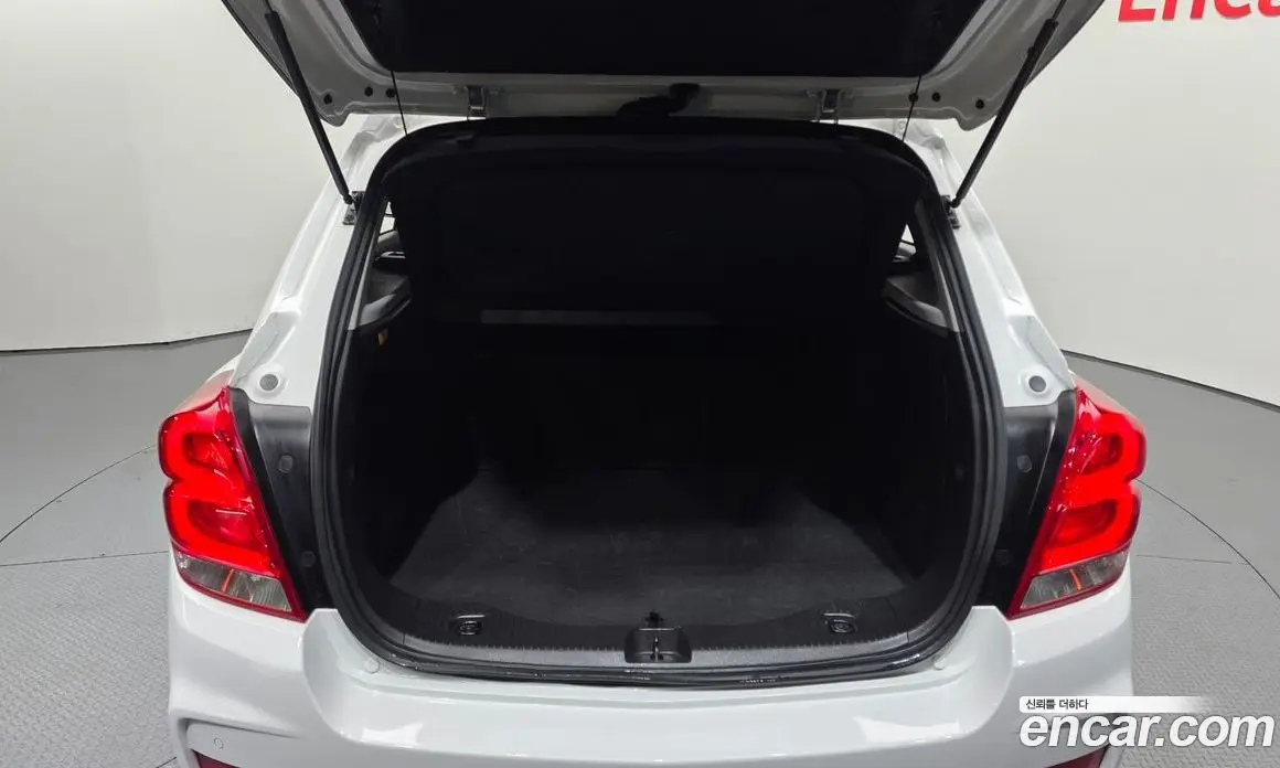 Chevrolet Trax 2017 1.6 автомат (гидро), фото 24