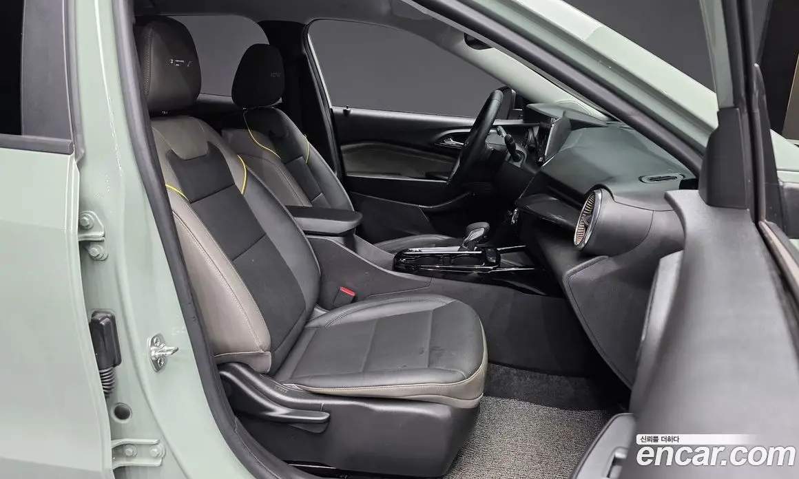Chevrolet Trax 2025 1.2 автомат (гидро), фото 11