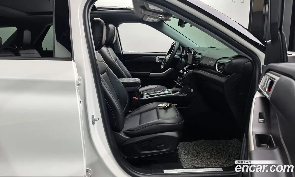 Ford Explorer 2021 2.3 автомат (гидро), фото 15