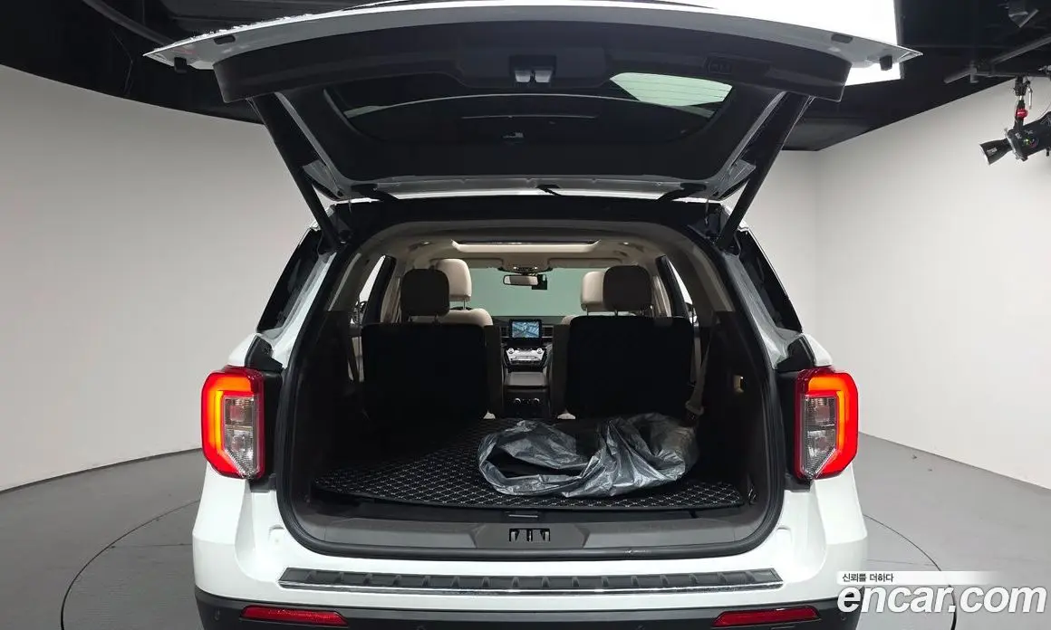 Ford Explorer 2021 3.0 автомат (гидро), фото 26