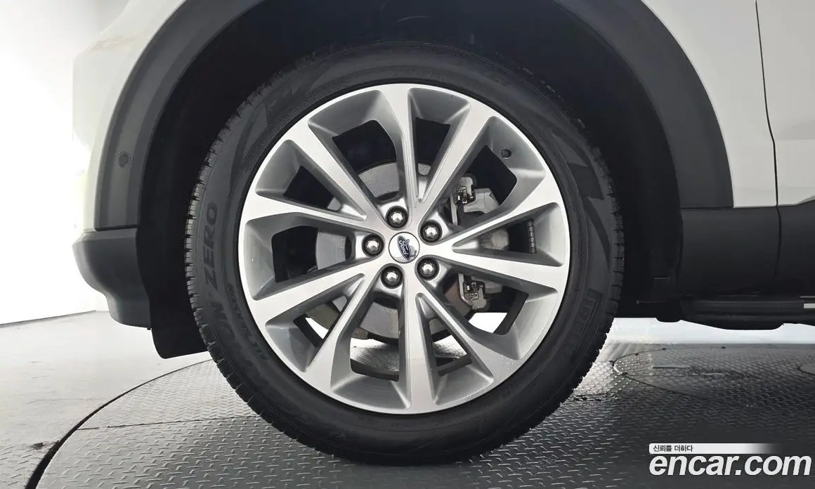 Ford Explorer 2021 3.0 автомат (гидро), фото 5