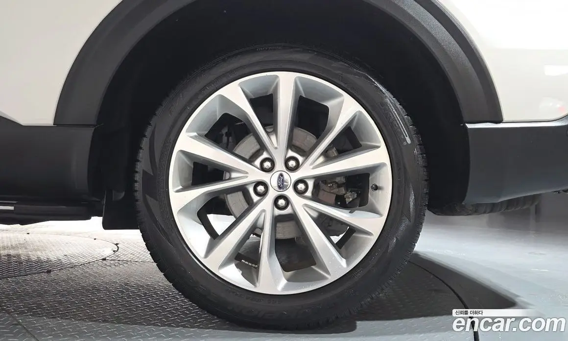 Ford Explorer 2021 3.0 автомат (гидро), фото 7