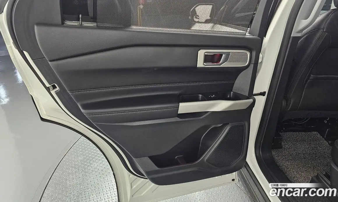 Ford Explorer 2021 2.3 автомат (гидро), фото 14