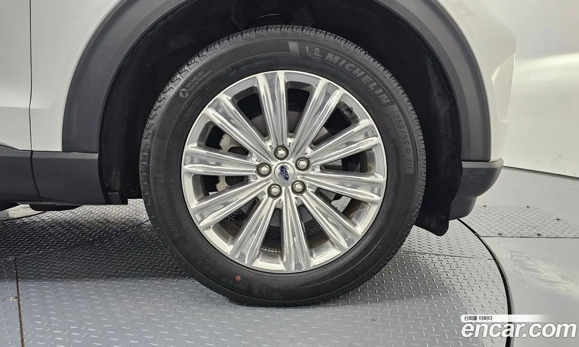 Ford Explorer 2021 2.3 автомат (гидро), фото 6