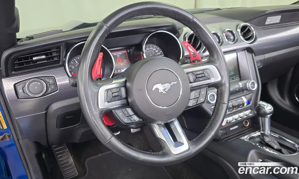 Ford Mustang 2017 2.3 автомат (гидро), фото 18