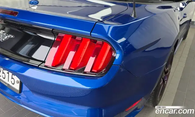 Ford Mustang 2017 2.3 автомат (гидро), миниатюра 9