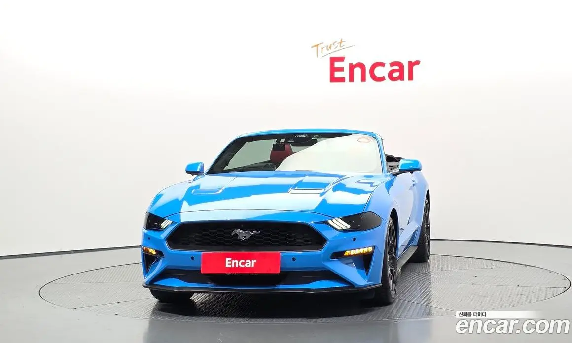 Ford Mustang 2022 2.3 автомат (гидро), фото 3