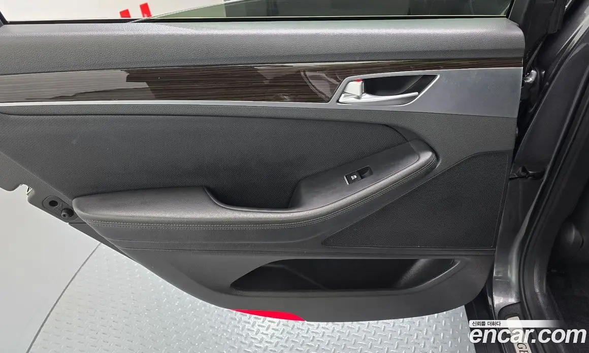 Genesis G80 2018 3.3 автомат (гидро), фото 15