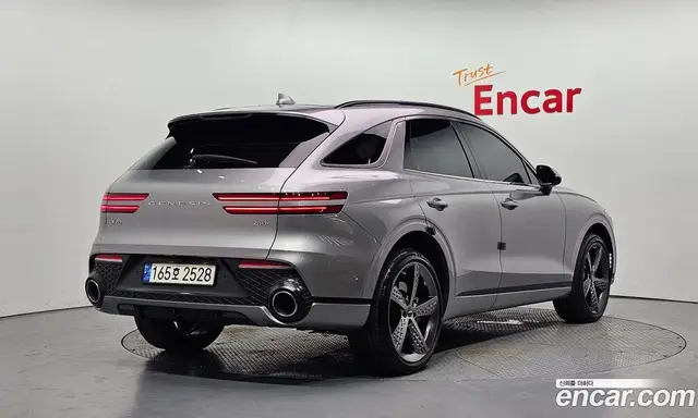 Genesis GV70 2021 2.5 автомат (гидро), миниатюра 2