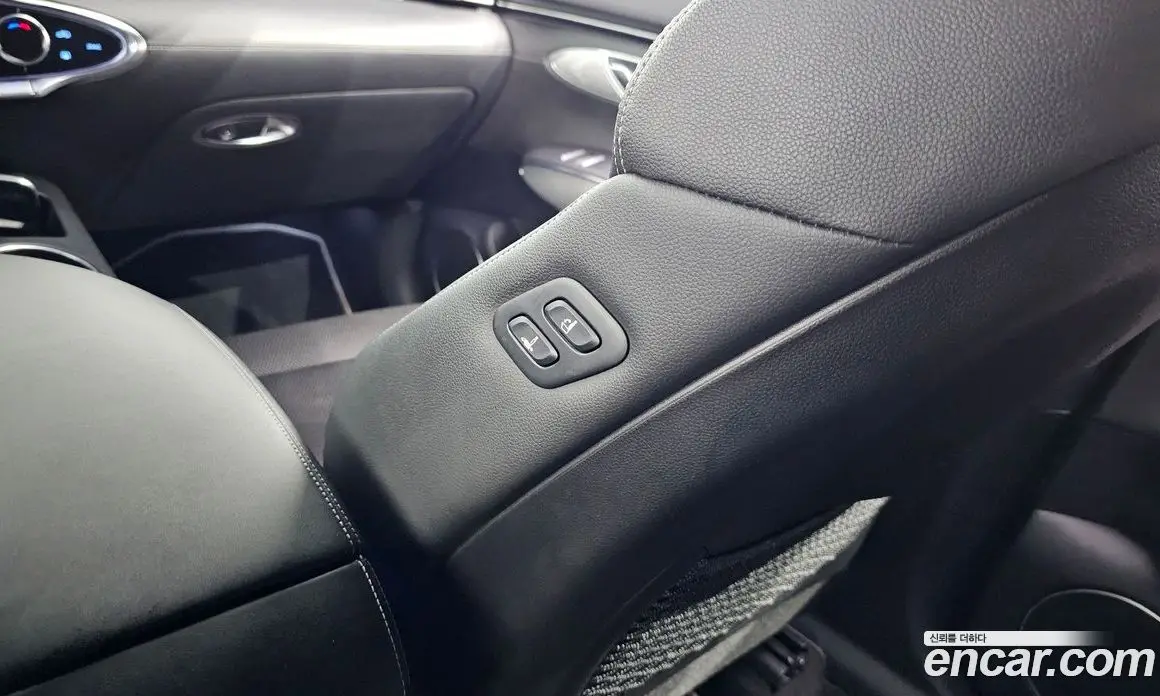 Genesis GV70 2021 2.5 автомат (гидро), фото 29