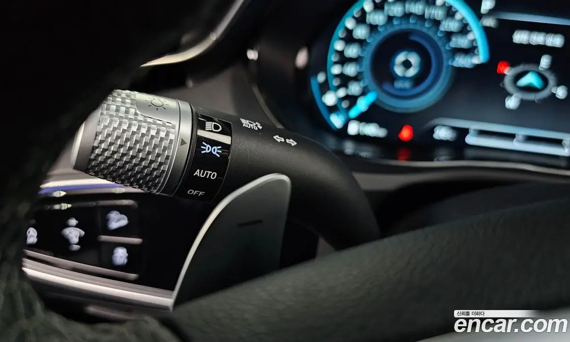 Genesis GV70 2021 2.5 автомат (гидро), фото 30