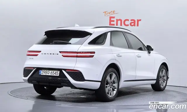 Genesis GV70, 2022, 73 061 км