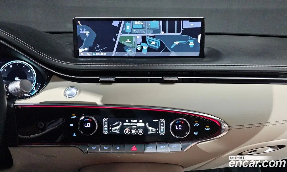 Genesis GV70 2023 2.5 автомат (гидро), фото 18