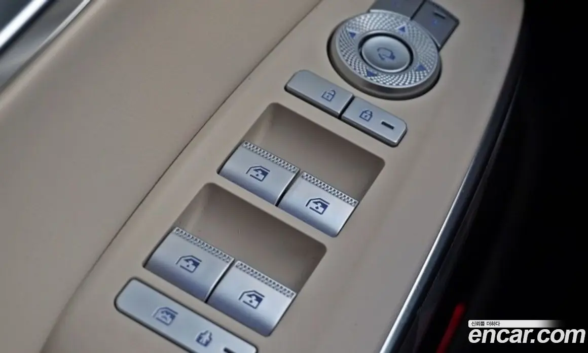 Genesis GV70 2024 2.5 автомат (гидро), фото 11