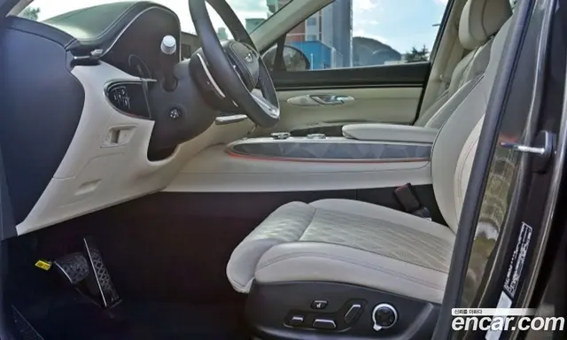 Genesis GV70 2024 2.5 автомат (гидро), миниатюра 9
