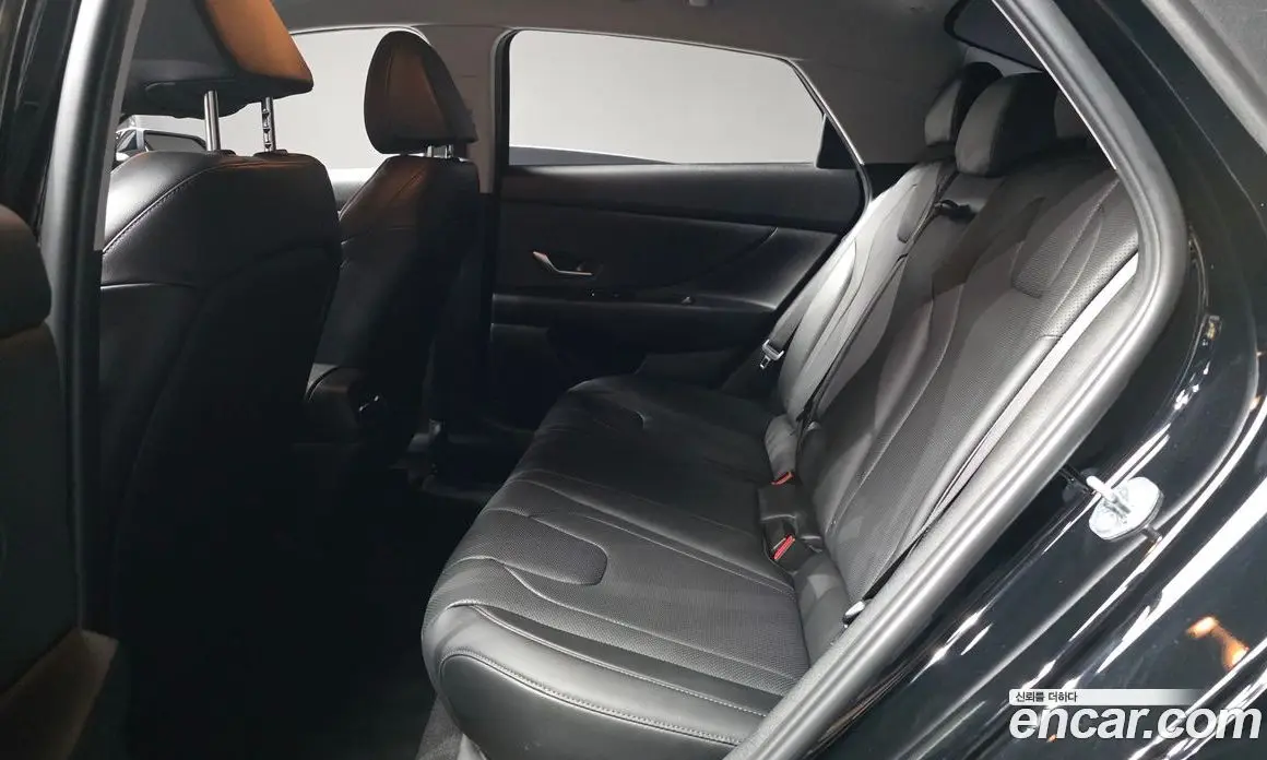 Hyundai Avante 2020 1.6 автомат (гидро), фото 16