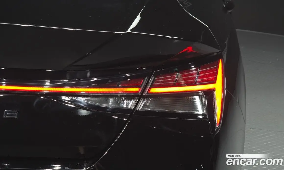 Hyundai Avante 2020 1.6 автомат (гидро), фото 9