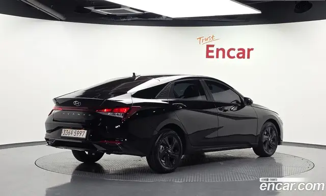 Hyundai Avante 2022 1.6 автомат (гидро), миниатюра 2