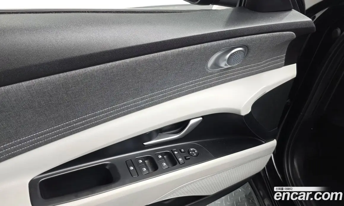 Hyundai Avante 2022 1.6 автомат (гидро), фото 16
