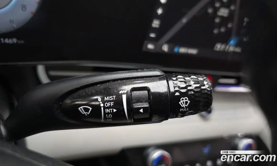 Hyundai Avante 2022 1.6 автомат (гидро), фото 27