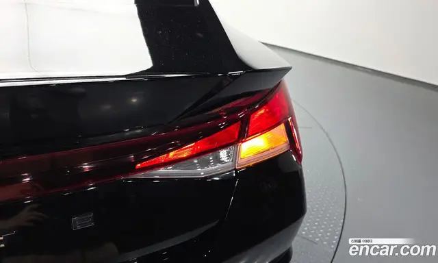Hyundai Avante 2022 1.6 автомат (гидро), миниатюра 9