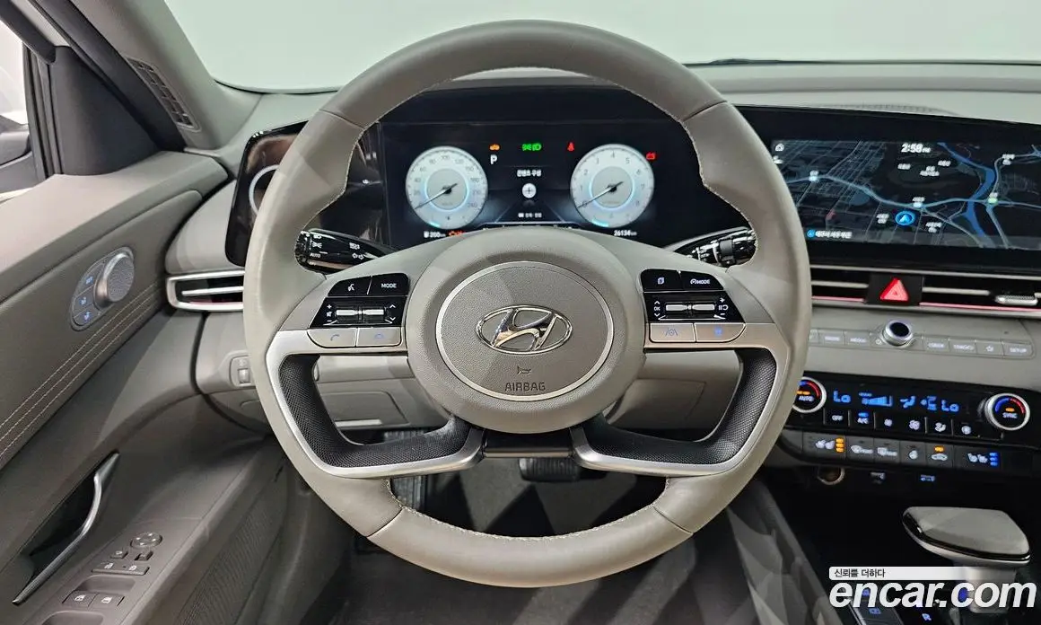 Hyundai Avante 2022 1.6 автомат (гидро), фото 21