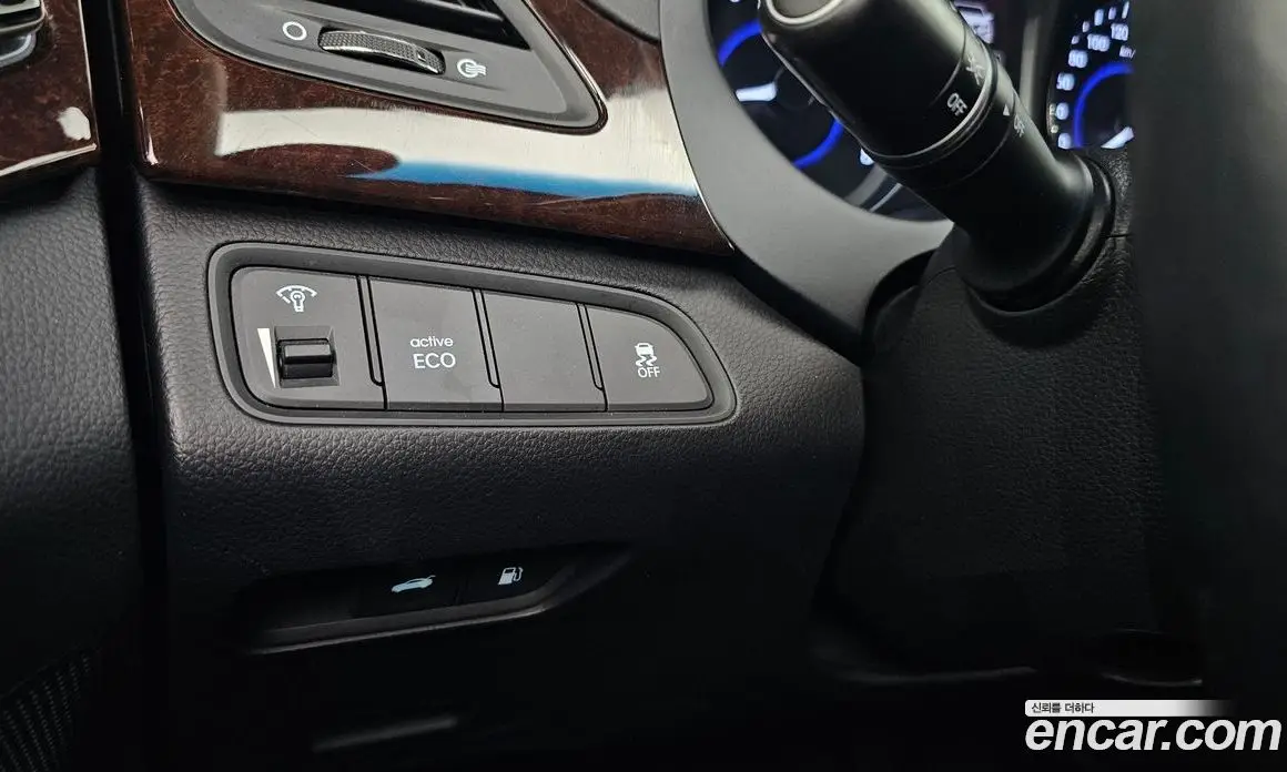 Hyundai Grandeur 2012 2.4 автомат (гидро), фото 17