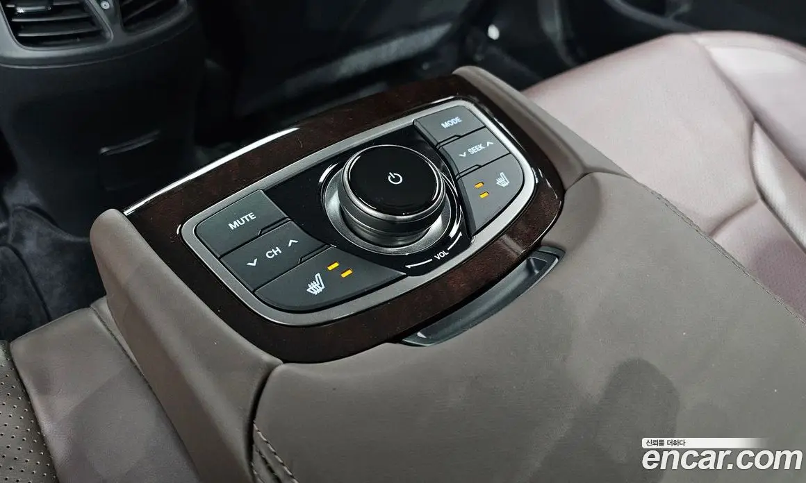 Hyundai Grandeur 2012 2.4 автомат (гидро), фото 19