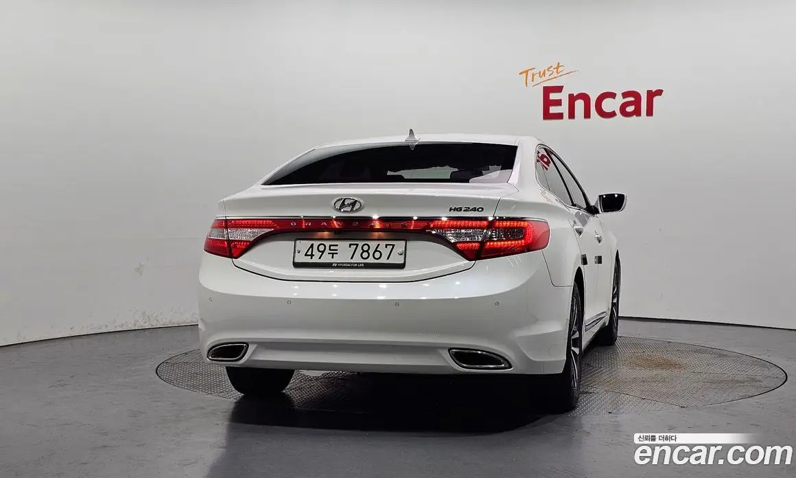 Hyundai Grandeur 2012 2.4 автомат (гидро), фото 4