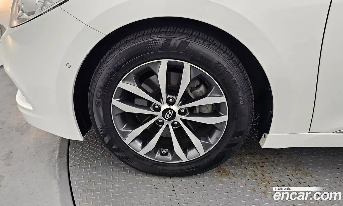 Hyundai Grandeur 2012 2.4 автомат (гидро), фото 5