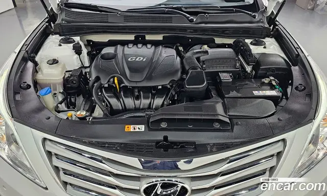 Hyundai Grandeur 2012 2.4 автомат (гидро), миниатюра 6